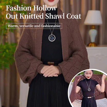 Braune Strickjacke als Schal-Variante, kleines Bild zeigt das Überwerfen über die Schultern 11