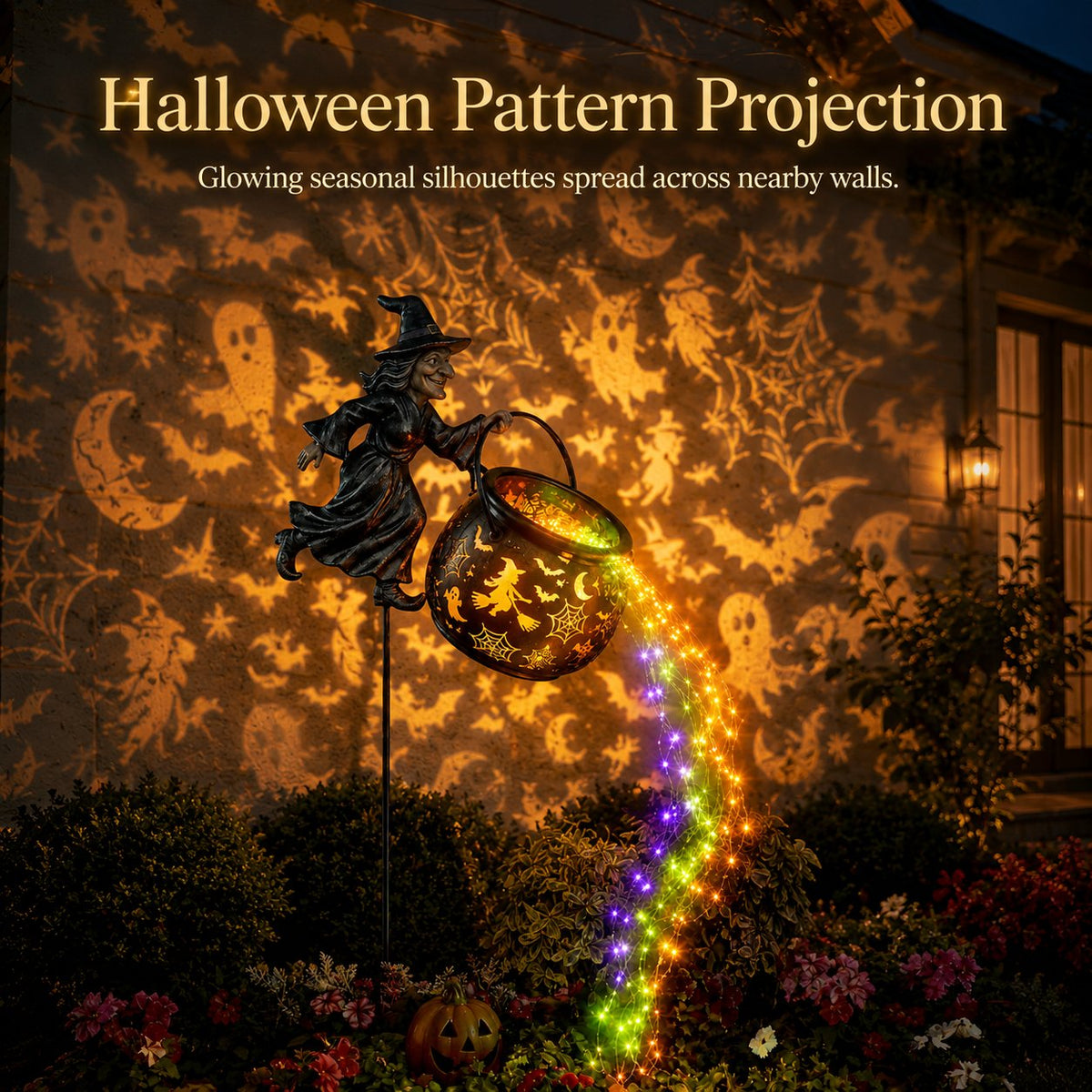 Halloween Hexenkessel Gartenlampe mit Projektionen an der Hauswand