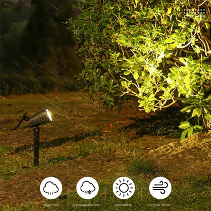Wasserdichter LED-Gartenstrahler beleuchtet Busch, wetterfest, energiesparend, Außenbeleuchtung.