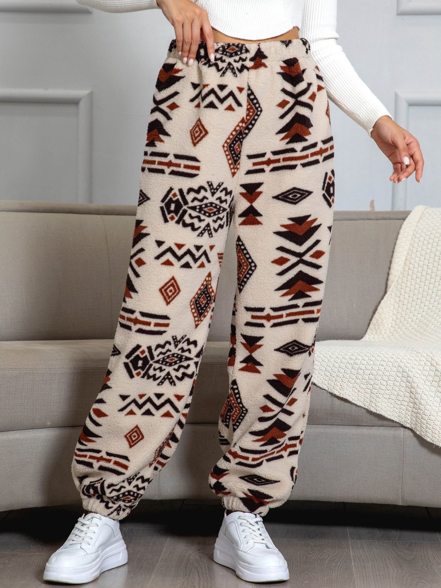 Fleecehose Damen, beige, Ethno-Muster, elastischer Bund, gemütlich, modisch, Herbst-Winter.