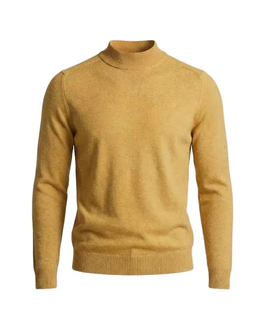 Senfgelber Strickpullover mit Stehkragen und Rippbündchen, frontal und freigestellt abgebildet 4