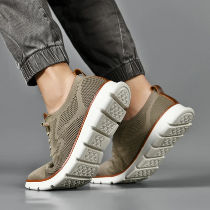 Beige Herren-Sneaker, atmungsaktiv, rutschfeste Sohle, Freizeitschuh, modisch, bequem.