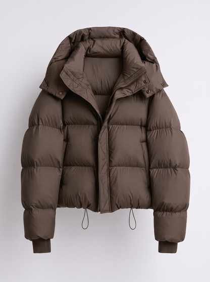 Dunkelbraune Steppjacke mit abnehmbarer Kapuze und elastischen Kordeln am Saum, Vorderansicht 2