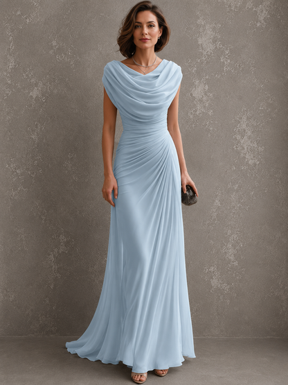 Beiges Maxikleid mit drapiertem Ausschnitt und fließendem bodenlangem Rock, weitere Ansicht