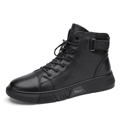 Schwarzer Herren-Sneaker aus Leder, hohe Knöchel, modisches Design, Schnürung, Gummisohle.