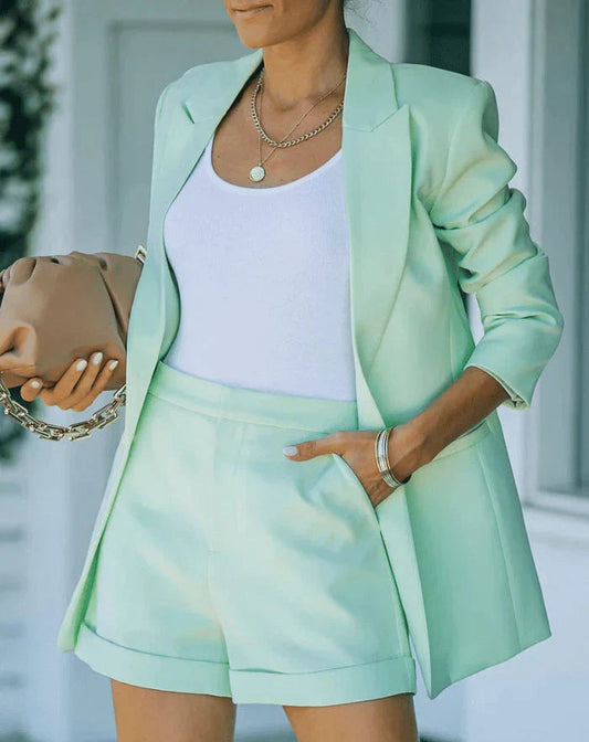 Herbstlicher Blazer-Zweiteiler mit Shorts – Vielseitig & Stilvoll – Larissa