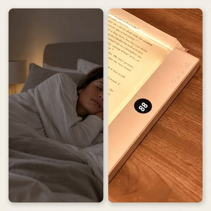 Links eine schlafende Frau im Bett, rechts Nahaufnahme der leuchtenden Lampe mit Zahlenanzeige 5