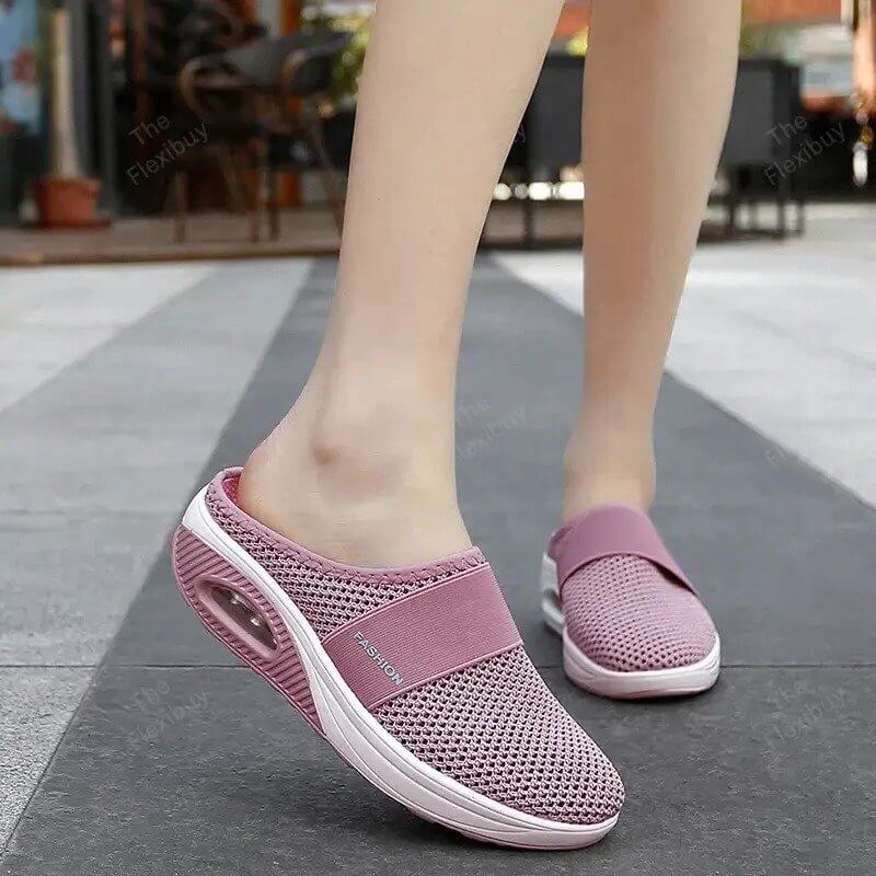 Rosa orthopädische Schuhe, atmungsaktiv, Damen, bequem, rutschfest, Straßenszene.