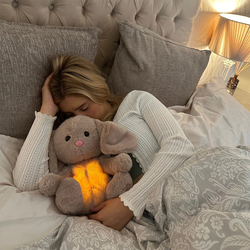 Beruhigendes Plüsch-Kuscheltier mit Atemrhythmus & Schlafklang – Snoozie