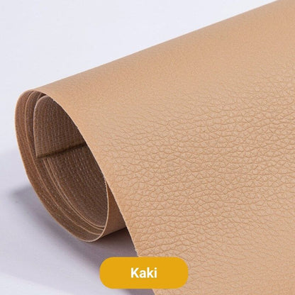 Selbstklebender Lederreparaturflicken in sandigem Khaki-Beige mit genarbter Oberfläche.
