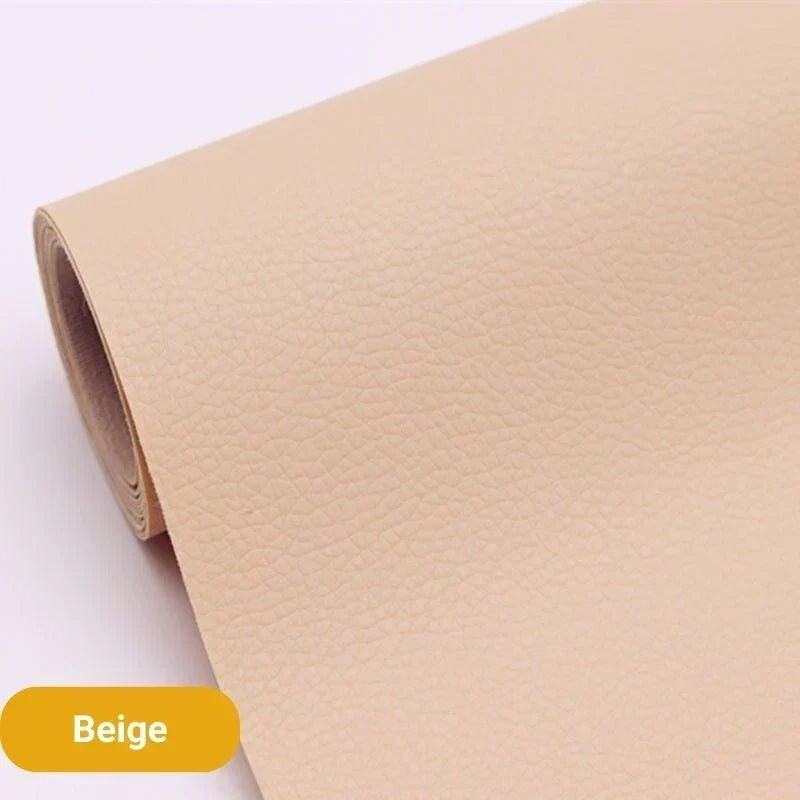 Selbstklebender Lederreparaturflicken in Beige mit genarbter Oberfläche.