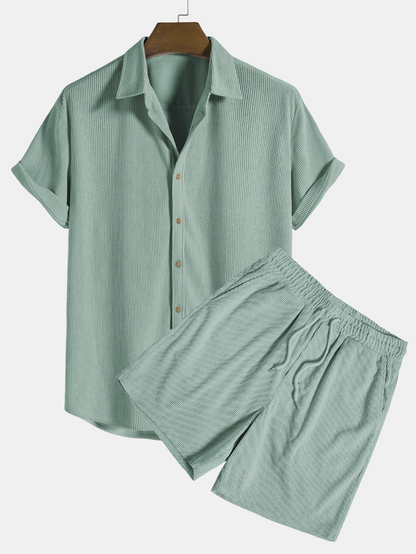 Stylisches Herren Sommer-Set mit Hemd und Cord-Shorts - SommerKern