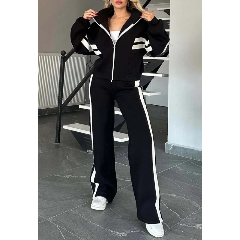 Beiges Damen-Set mit Kontraststreifen, eine weitere Ansicht mit Jacke und weiter Hose