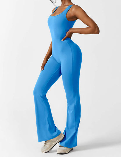Rückenfreier Jumpsuit mit Schlaghose – Liv
